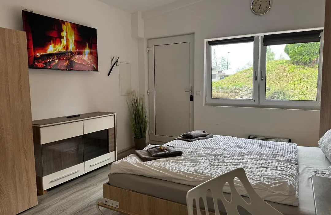 Fit-Relax Apartments Meersburg mit eigenem Sportstudio-1