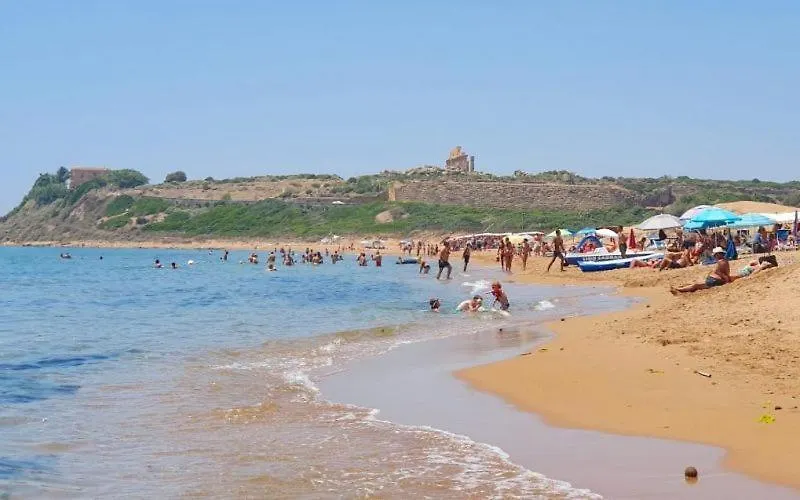 Bahari Beachfront Aparthotel Selinunte-1