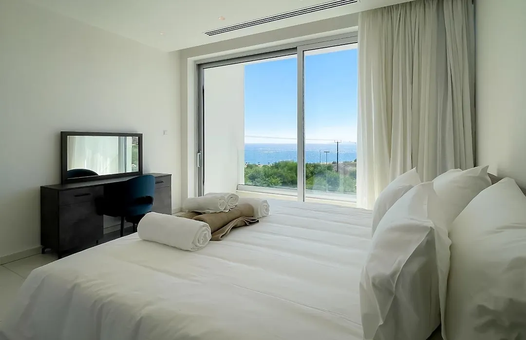 Love Bridge Seaview Villas-1