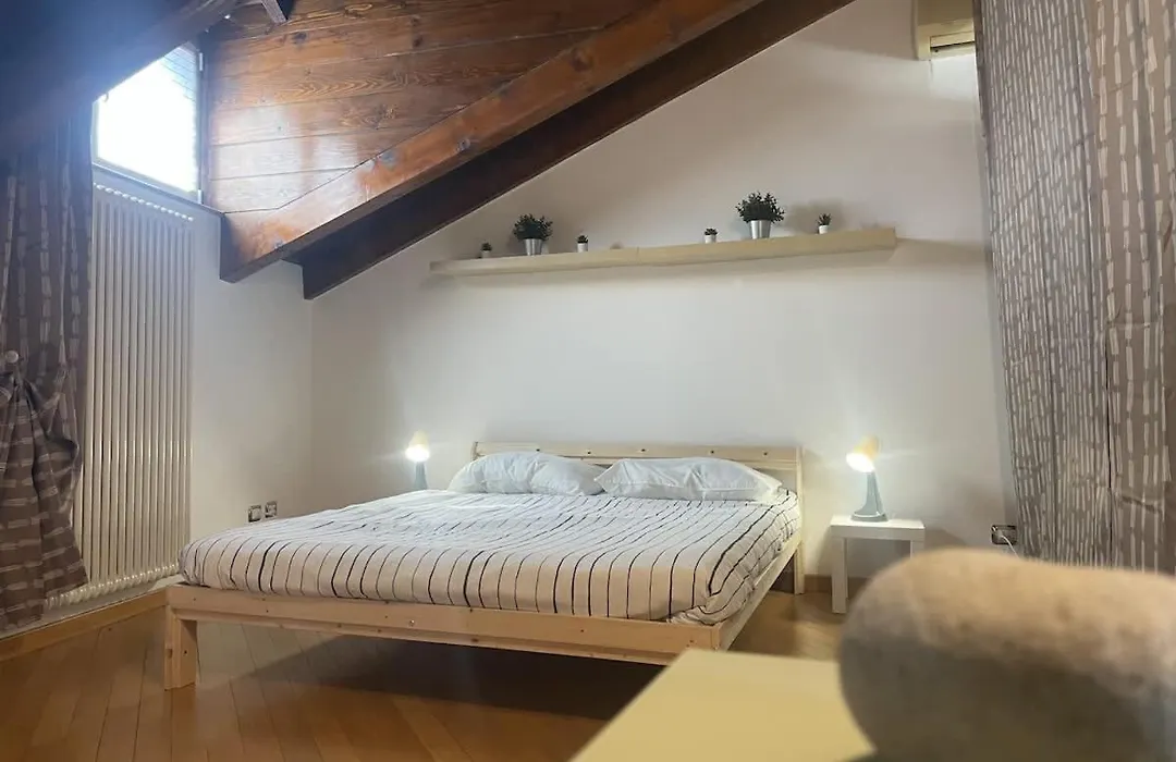 Viale Monza Chic Stay - Affitti Brevi Italia-1