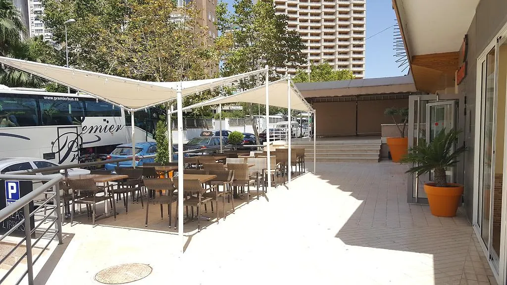 Apartamentos Vistamar-1