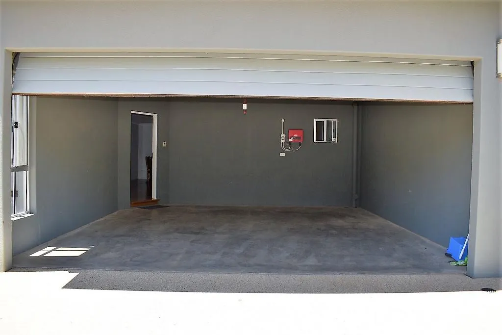 Griffith Prestige Apartments-1