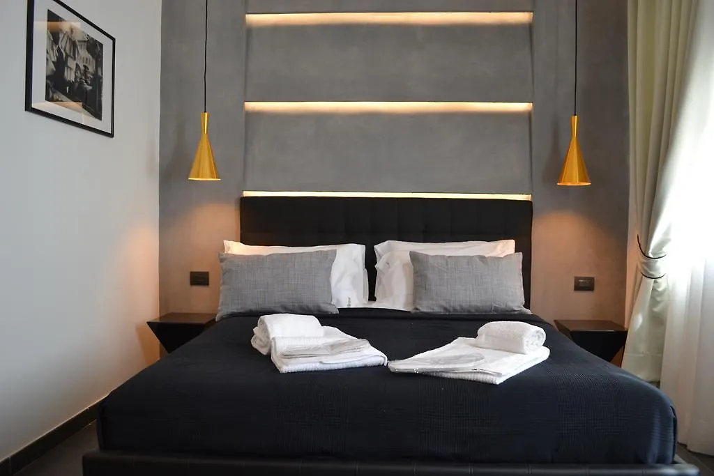 Munì Boutique Flat-1