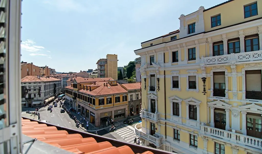 Joivy Apartments - Trieste Goldoni-1