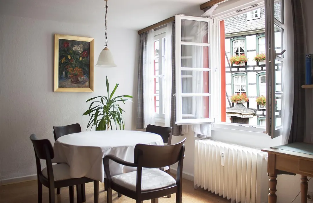 Hotel Flosdorff - Appartements-1