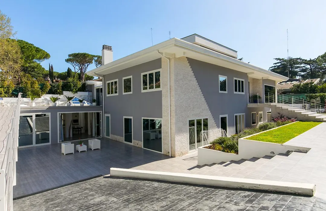 Niclas Luxury Apartments Eur-1