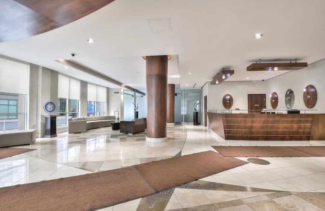 Toronto Luxury Accommodations - Qwest-1