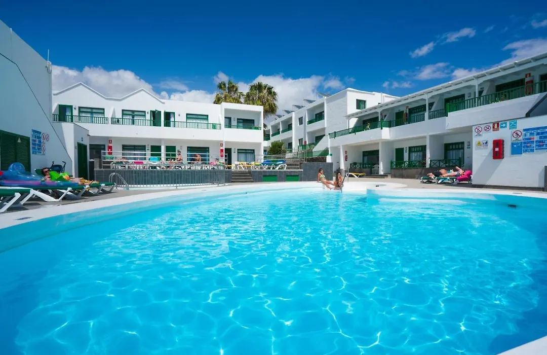 Apartamentos Elena-1