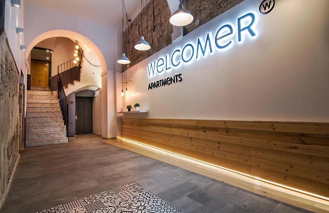 Welcomer Apartments Valencia-1