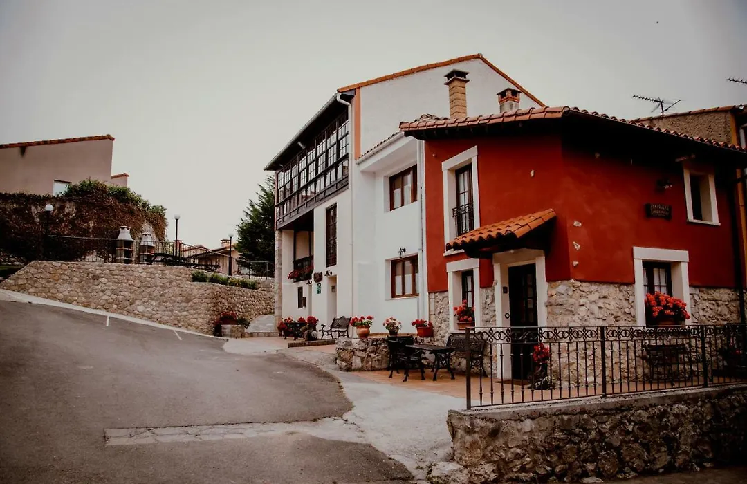 El Requexu, Apartamentos en Poo De Llanes-1