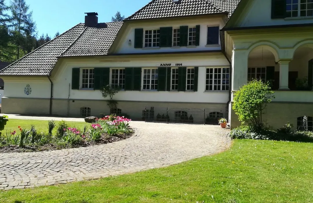 Gutshaus Wilhelmsruh-1
