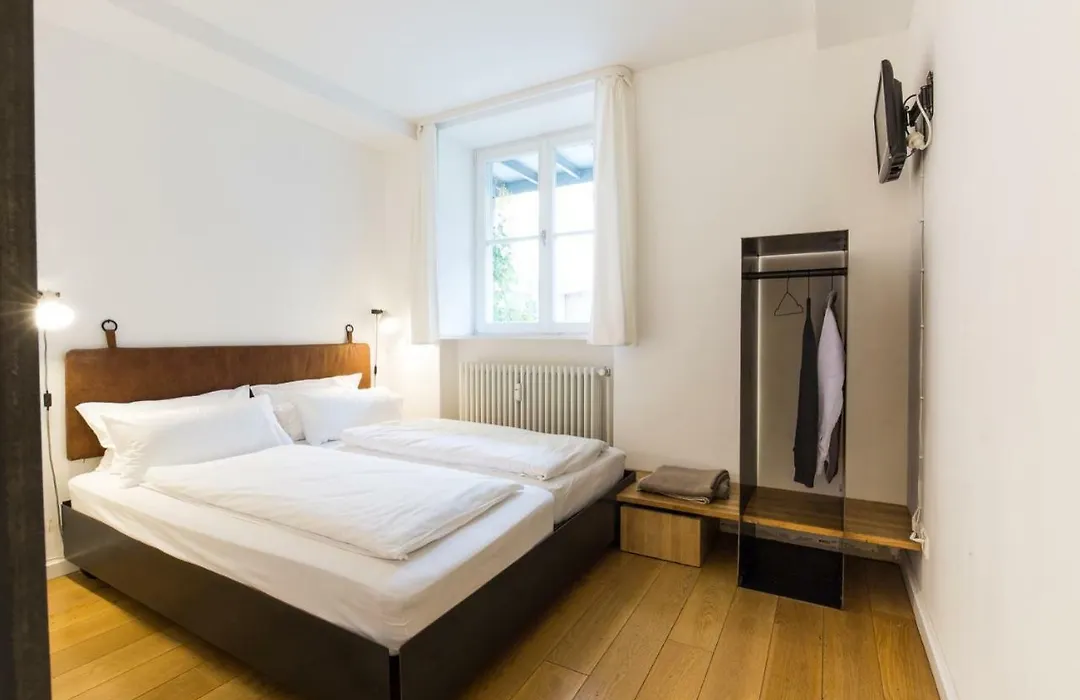 Vier Zimmer-1