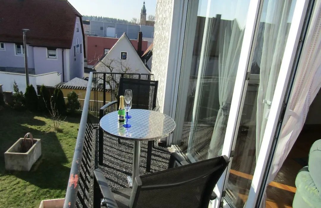 Ferienwohnung Roth (Zentrum)-1