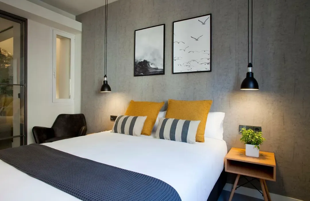 Bilbao Centric Apartments-1