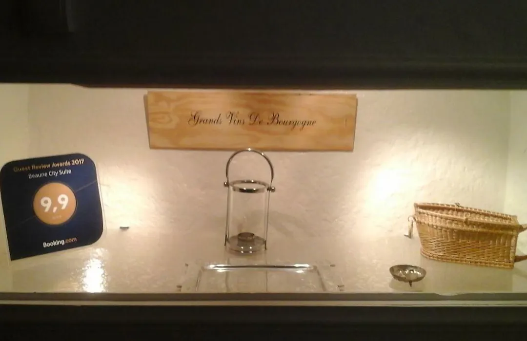 Beaune City Suite-1