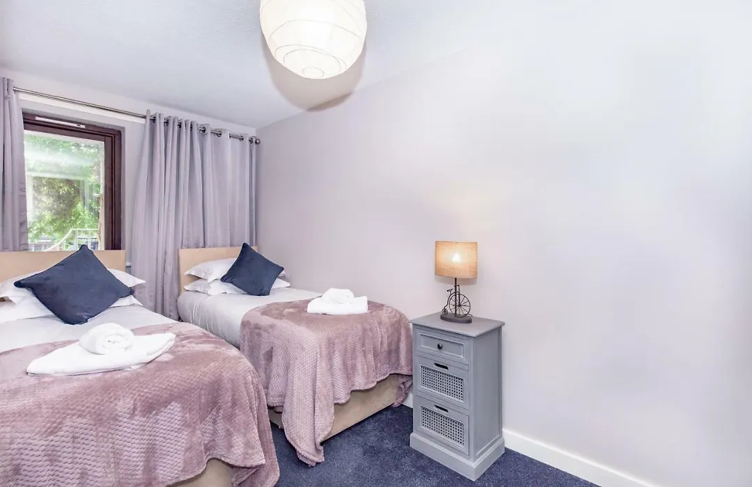 Gloucester Green Suite-1