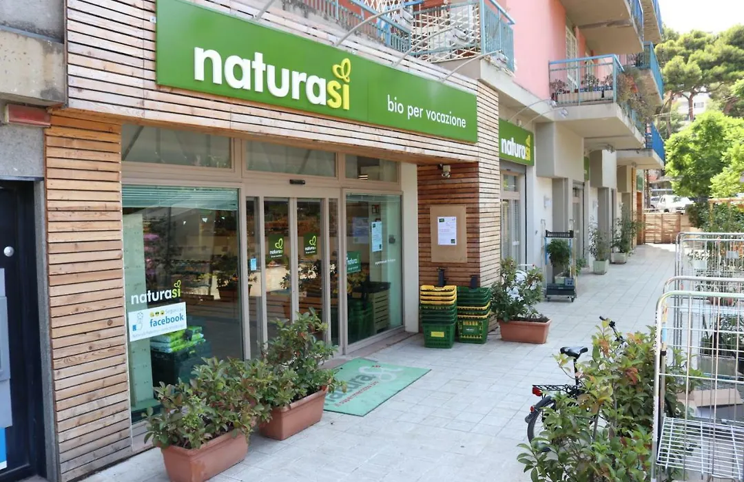 La Favorita - Ben collegato con l'aeroporto, la spiaggia di Mondello e il centro città-1