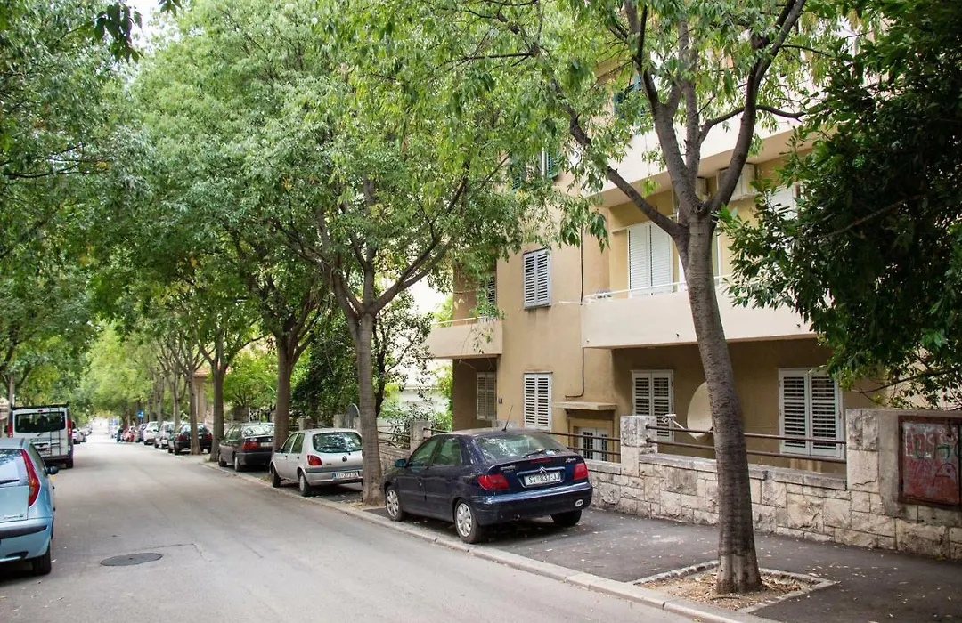 Lugo Apartments-1