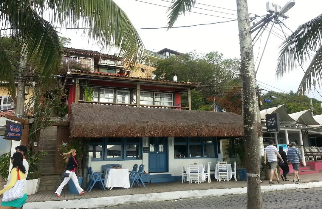 Bardot Apartamentos-1