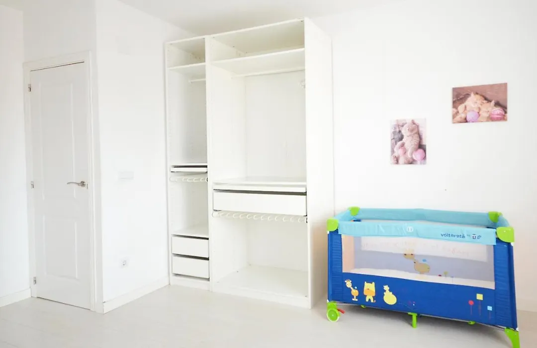 Modern Apartment In Valencia-1