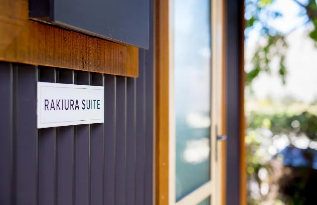 Stay Of Queenstown-1