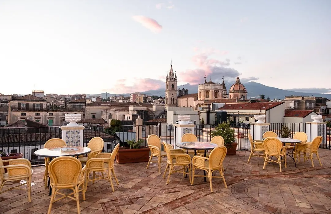 Raciti Palace-1