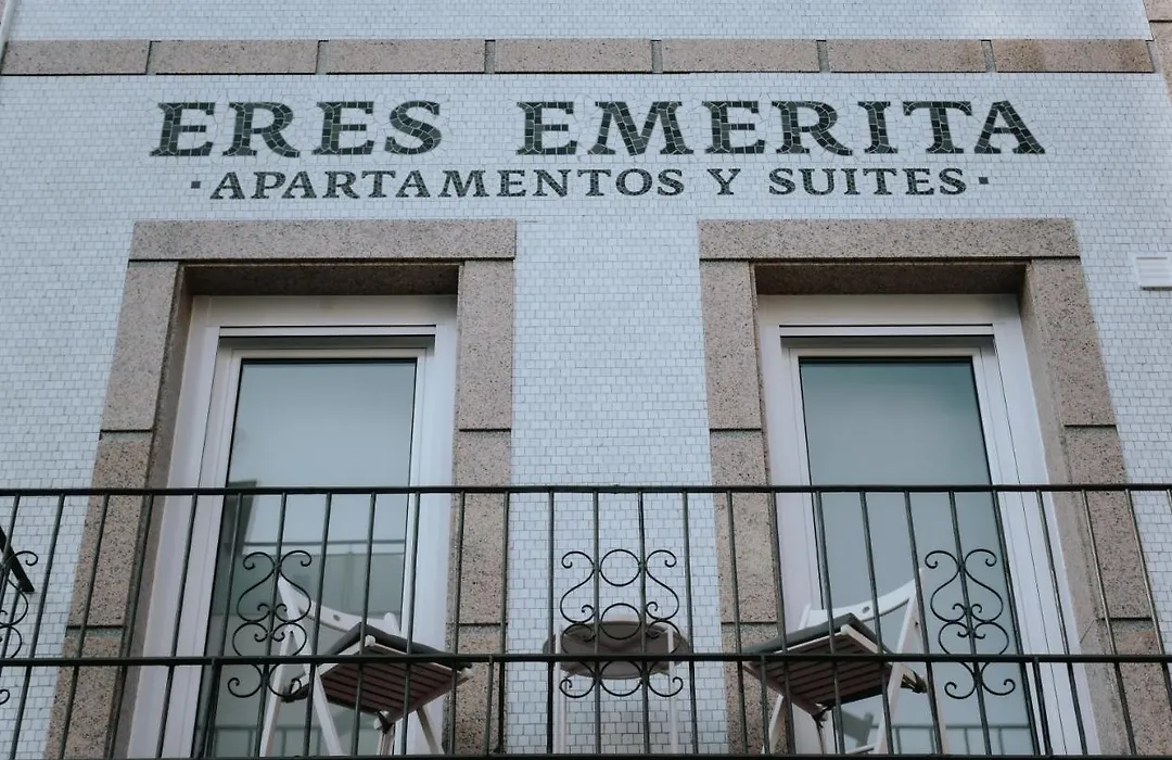 ERES EMÉRITA Apartamentos&Suites PARKING GRATUITO-1
