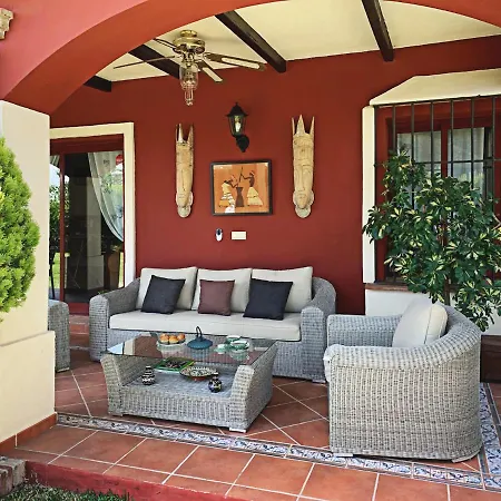 Villa Nabrisa Marbella, 5 Bedroom, Private Pool, Garden, Bbq-3