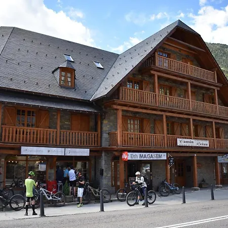 Apartamentos Deth Camin Reiau-2