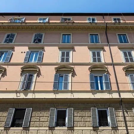 Residenza Ottaviano 105 by Hili-3