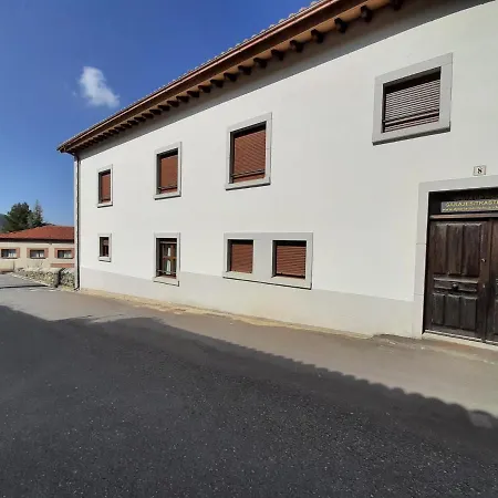 Apartamentos Candelario by gaiarooms-3