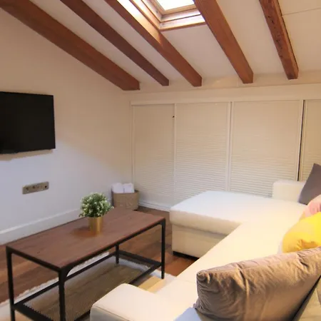 CHUECA Apartamentos Noxi-3
