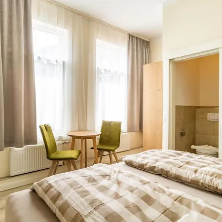 Haus Emma Doppelzimmer Sanddorn-3
