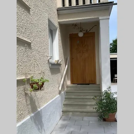 2-Zimmer-Apartment in München-2