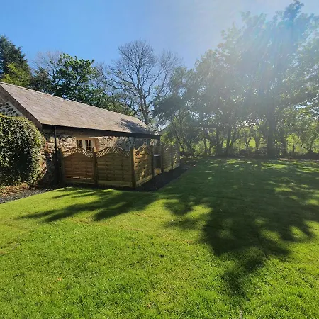 Hawthorn Hollow-2