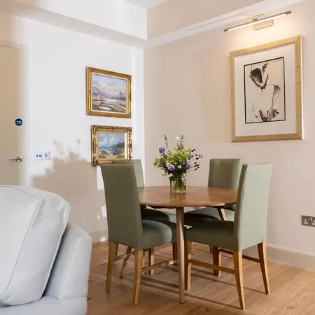 Art House Apartments-3
