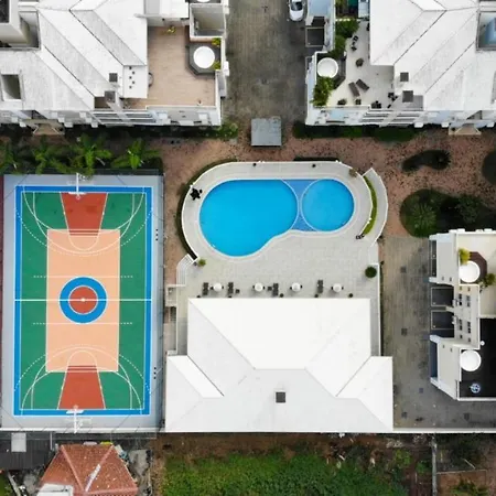 Villa Giardino - Condomínio de Frente para o Mar - Piscina, Quadra Esportiva, Churrasqueira - 5 Pessoas-2