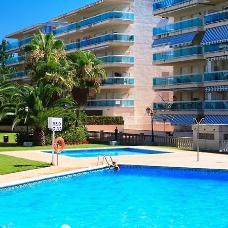 Uhc Village Park Apartments-3