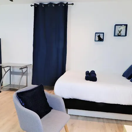 Studio Saint-Vincent 150M Du Port-2