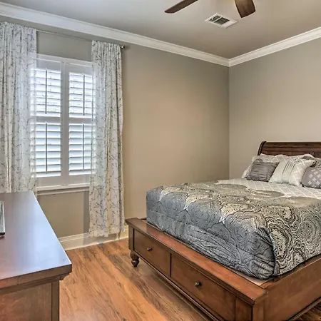 Luxe Home With Yard Near Lake Pontchartrain!-3