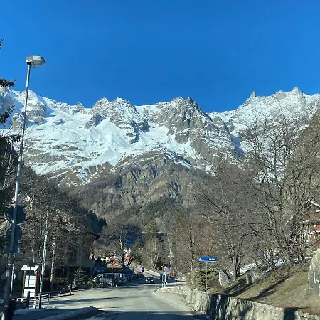 Casa Dolce Courmayeur-2