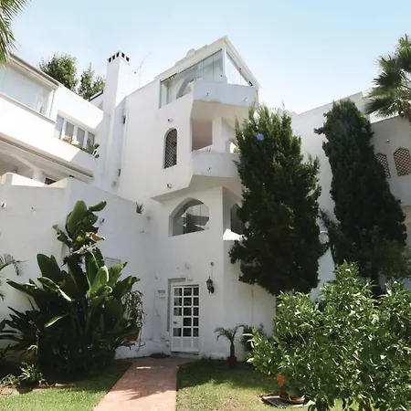 Lovely Apartment In Marbella-Las Chapas-2
