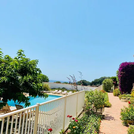 Résidence Marie Diane - Appart Coté Piscine F-3