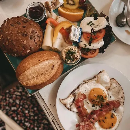 Cafe einzigARTig-2