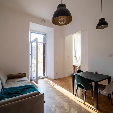 Domus Aurea B&B And Suites-2