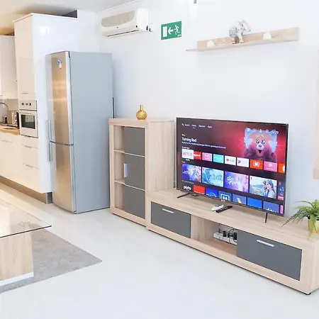 Oshun Madrid Norte Seasonal Living Lofts-2