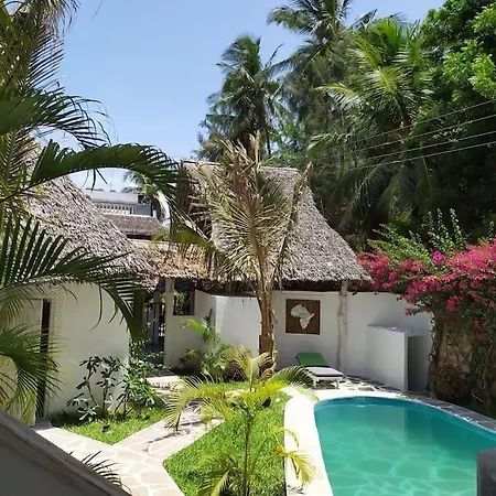 Garoda House Turtle Bay Jacuzzi ☆☆☆☆☆ Kilifi-2