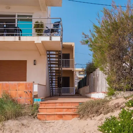 AP-3 A Primera LÍNEA de Playa-2