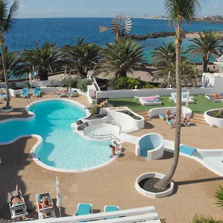 Neptuno Suites - Adults Only-2