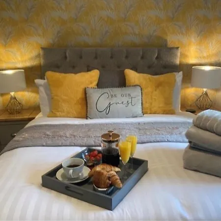 Menstrie Castle Stay-3